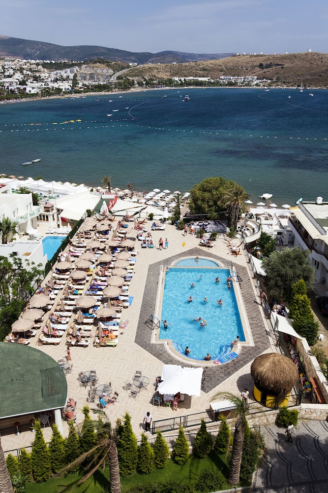 royal asarlik beach hotel and spa all inclusive