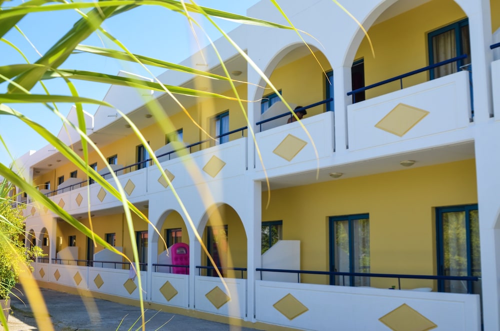 stegna star apartments