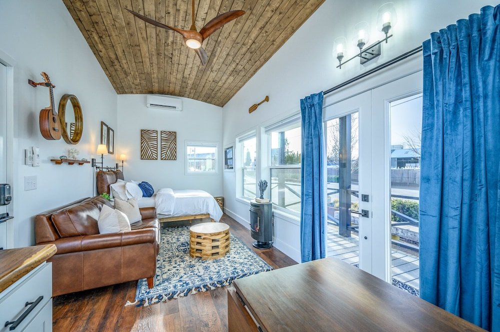 the boutique retreat