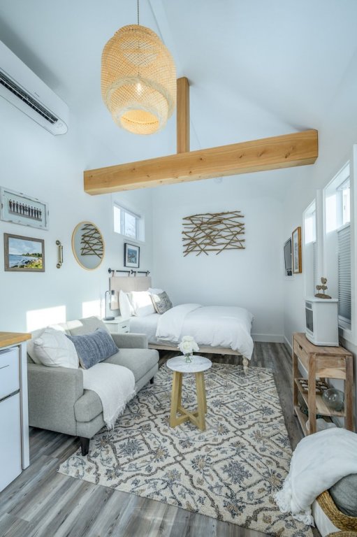 the boutique retreat