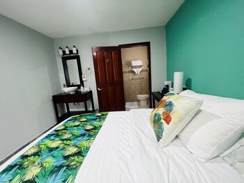 one south place hotel