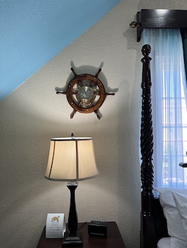 one south place hotel