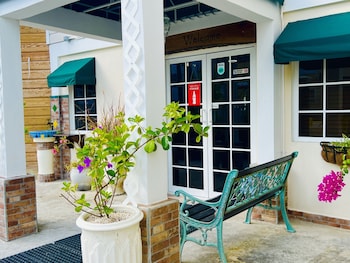 one south place hotel