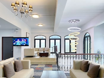 daddy dream hotel and residence