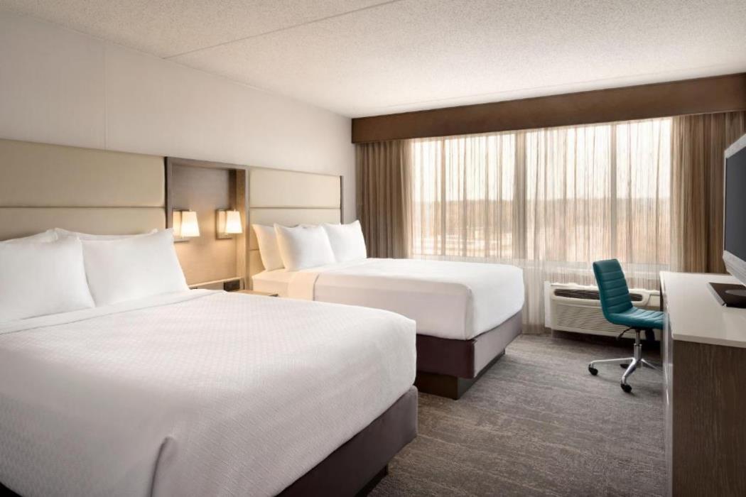 crowne plaza englewood by ihg