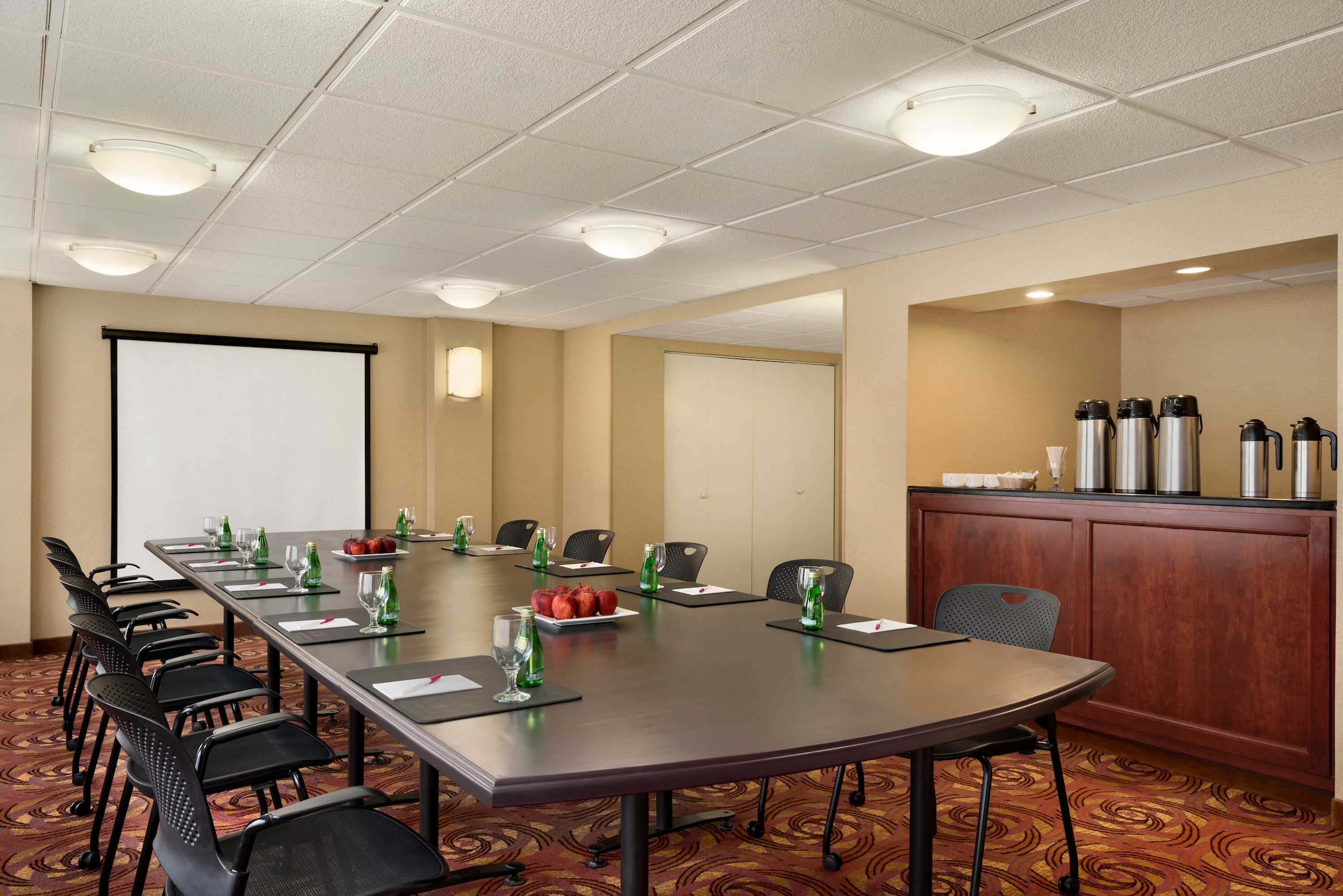 crowne plaza englewood by ihg