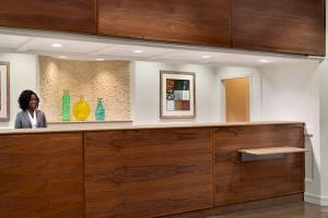 crowne plaza englewood by ihg