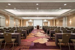 crowne plaza englewood by ihg