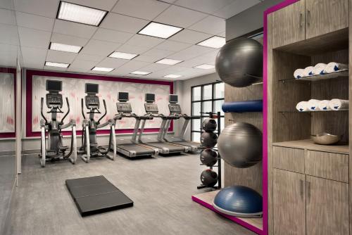 crowne plaza englewood by ihg