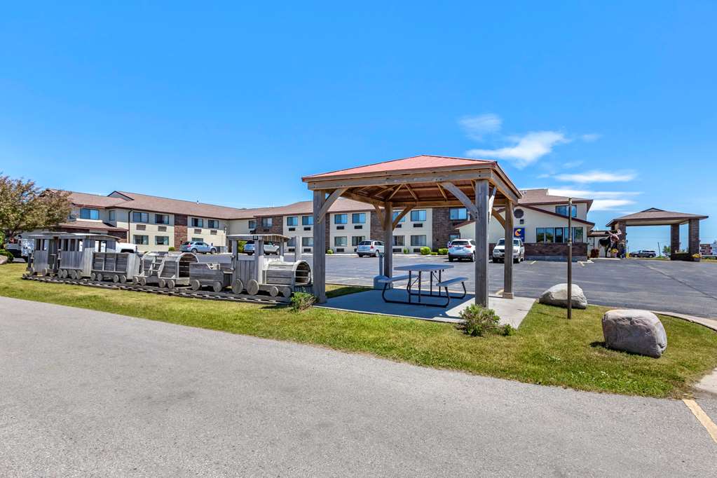 comfort inn manistique