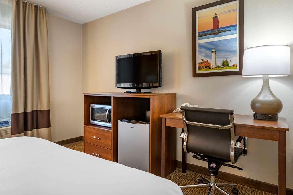 comfort inn manistique