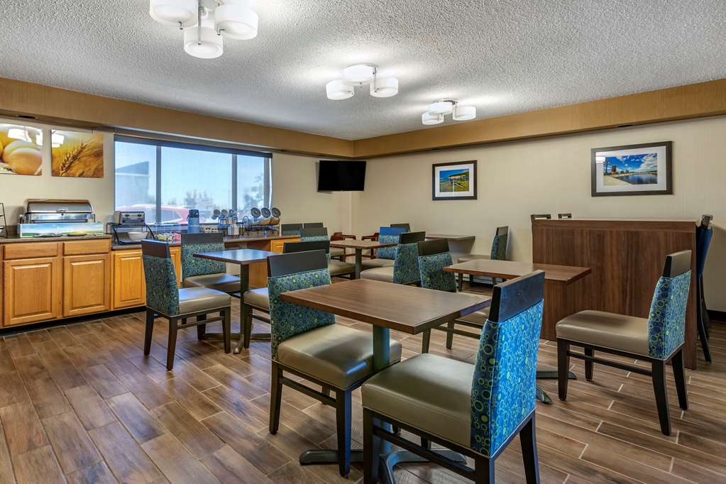 comfort inn manistique