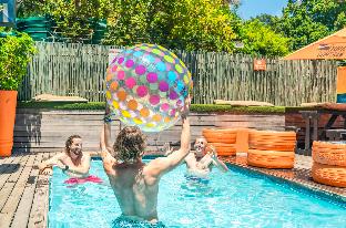 never at home green point hostel