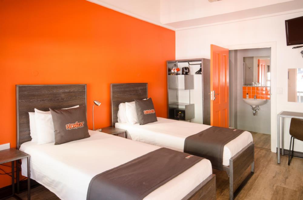 never at home green point hostel