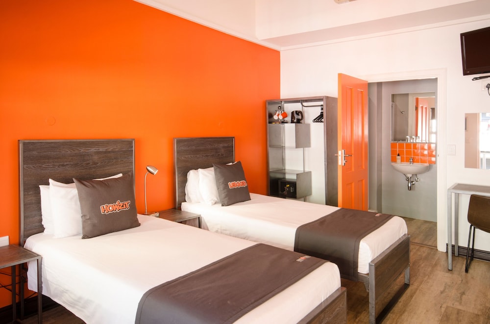 never at home green point hostel