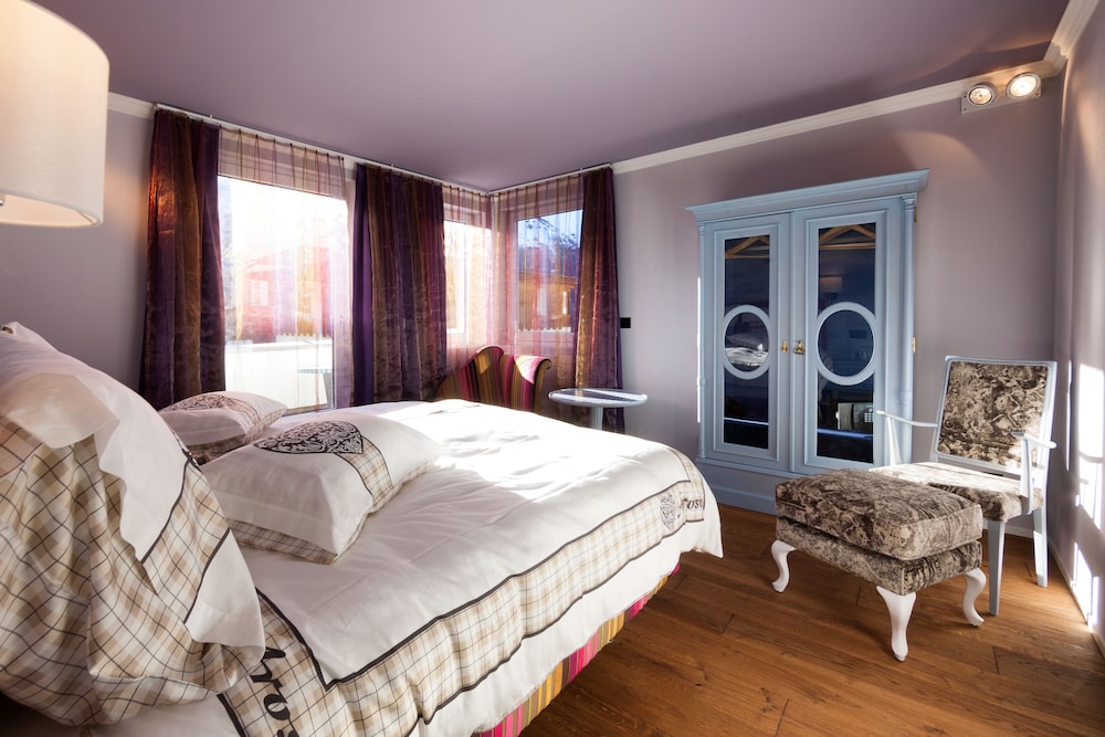 home hotel arosa