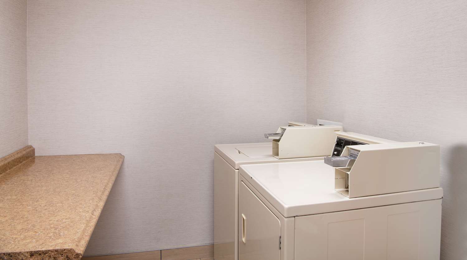 hampton inn erie south