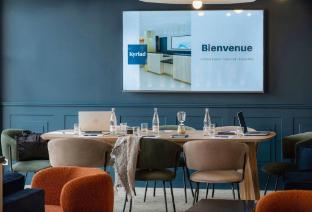 Kyriad Tour Sud - Ballan Mire,Za La Chataigneraie Rue Du Sirocco,3 star