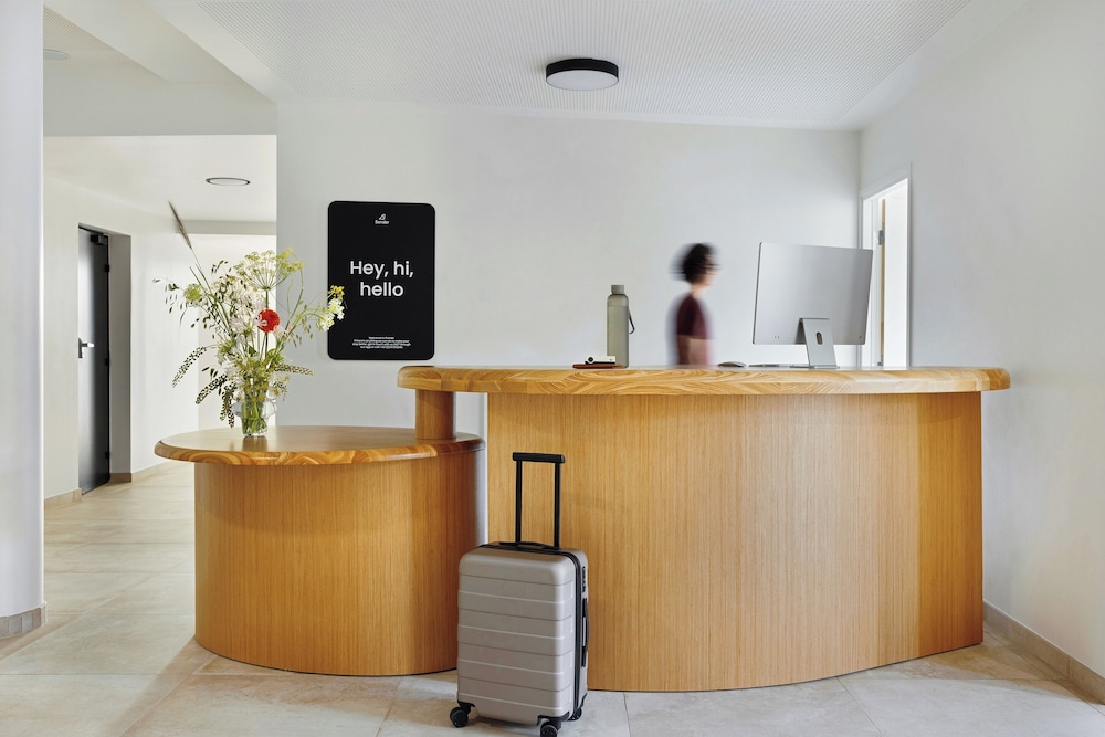 yvette hotel porte de versailles sonder by marriott bonvoy