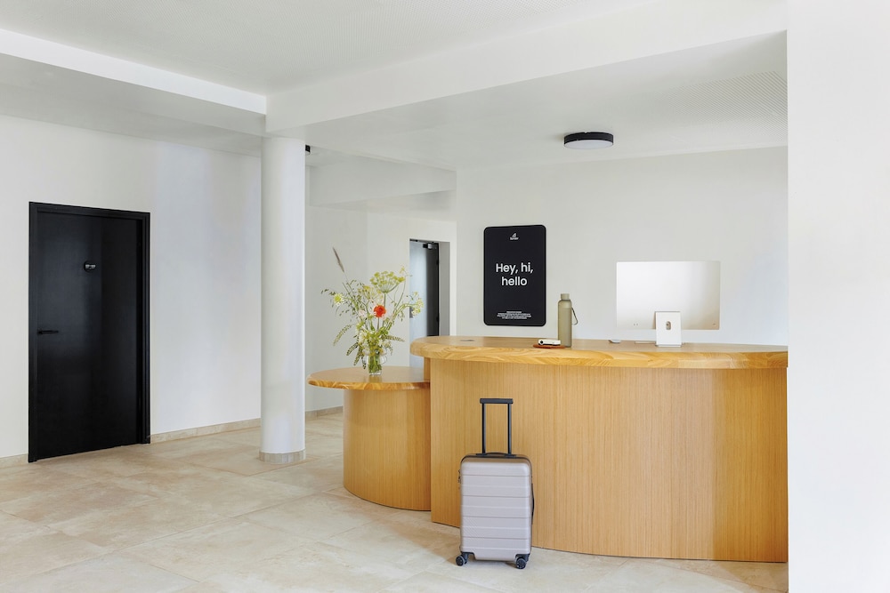 yvette hotel porte de versailles sonder by marriott bonvoy
