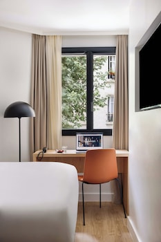 yvette hotel porte de versailles sonder by marriott bonvoy