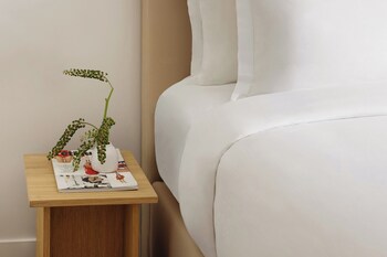 yvette hotel porte de versailles sonder by marriott bonvoy