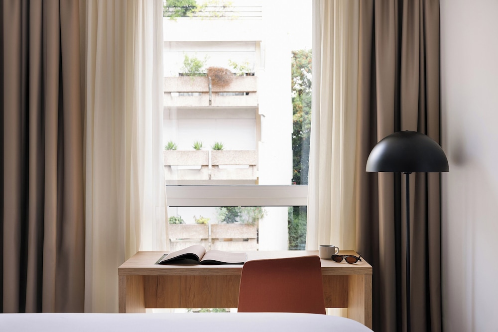 yvette hotel porte de versailles sonder by marriott bonvoy