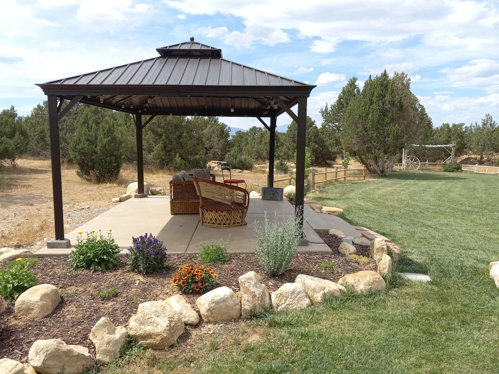 ranchette ponderosa the nebo 3 at wind walker homestead