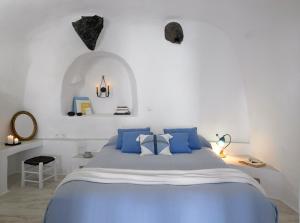 altana traditional suites santorini
