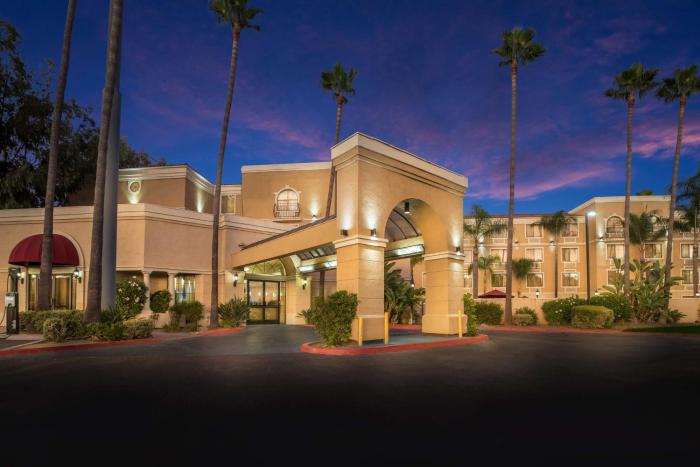 best western escondido hotel