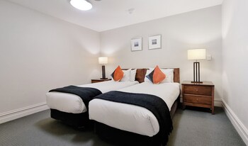 the beacon 2 bedroom town center apartment 614