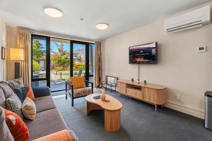 the beacon 2 bedroom town center apartment 614