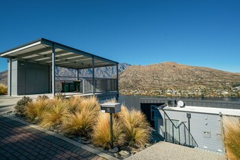 modern alpine living spectacular view