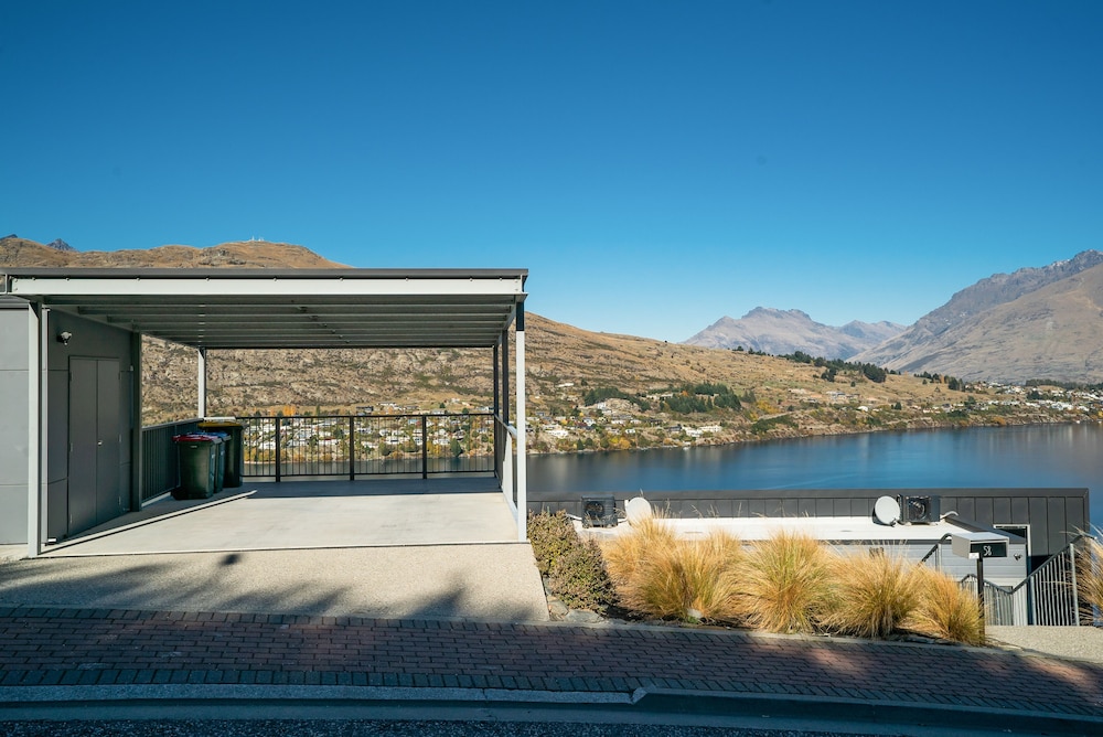 modern alpine living spectacular view