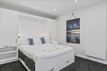 modern alpine living spectacular view