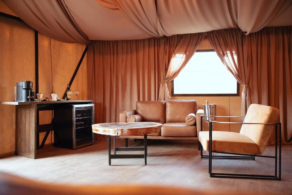 indomito resort and hotel boutique