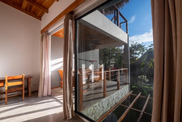 iluminar beachfront suite