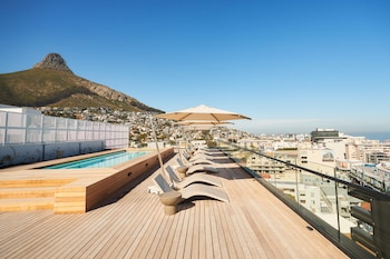 home suite hotels station house