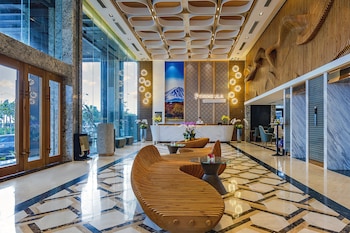 peninsula hotel danang