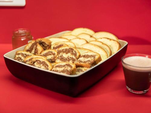 hotelf1 antibes sophia antipolis