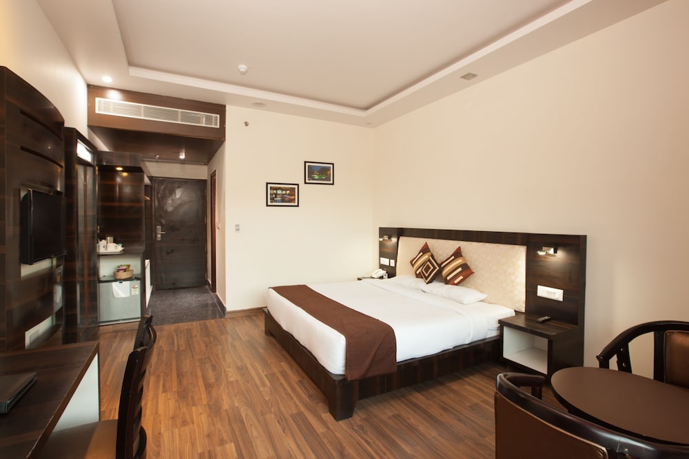 sea hawk hill resort a luxury boutique resort