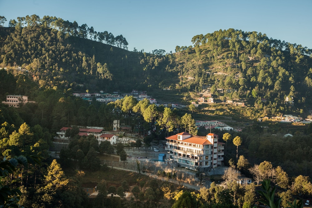 sea hawk hill resort a luxury boutique resort