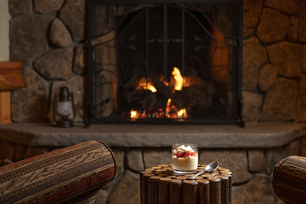 the chatwal lodge all inclusive