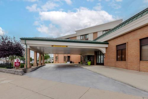 best western plus wooster hotel and conference center