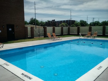 Best Western Plus Wooster Hotel & Conference Center,Wayne>>Mansfield,3 star