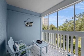 17214 front beach rd unit t28