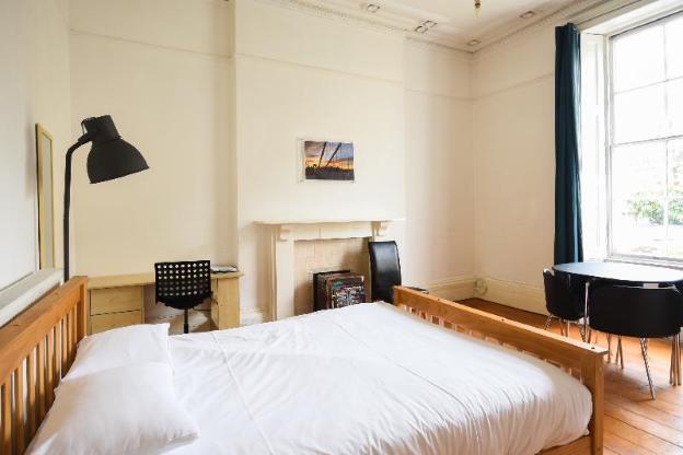 10 bed clifton townhouse