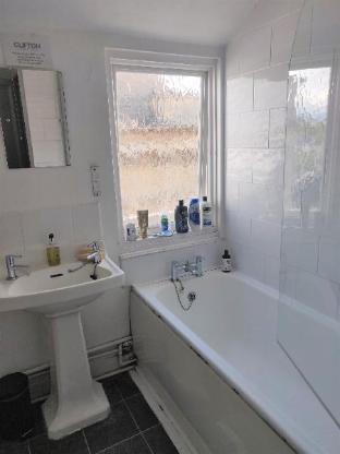 10 bed clifton townhouse
