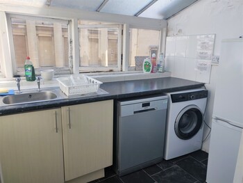 10 bed clifton townhouse