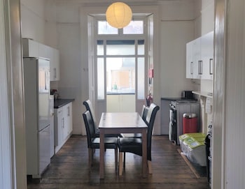 10 bed clifton townhouse